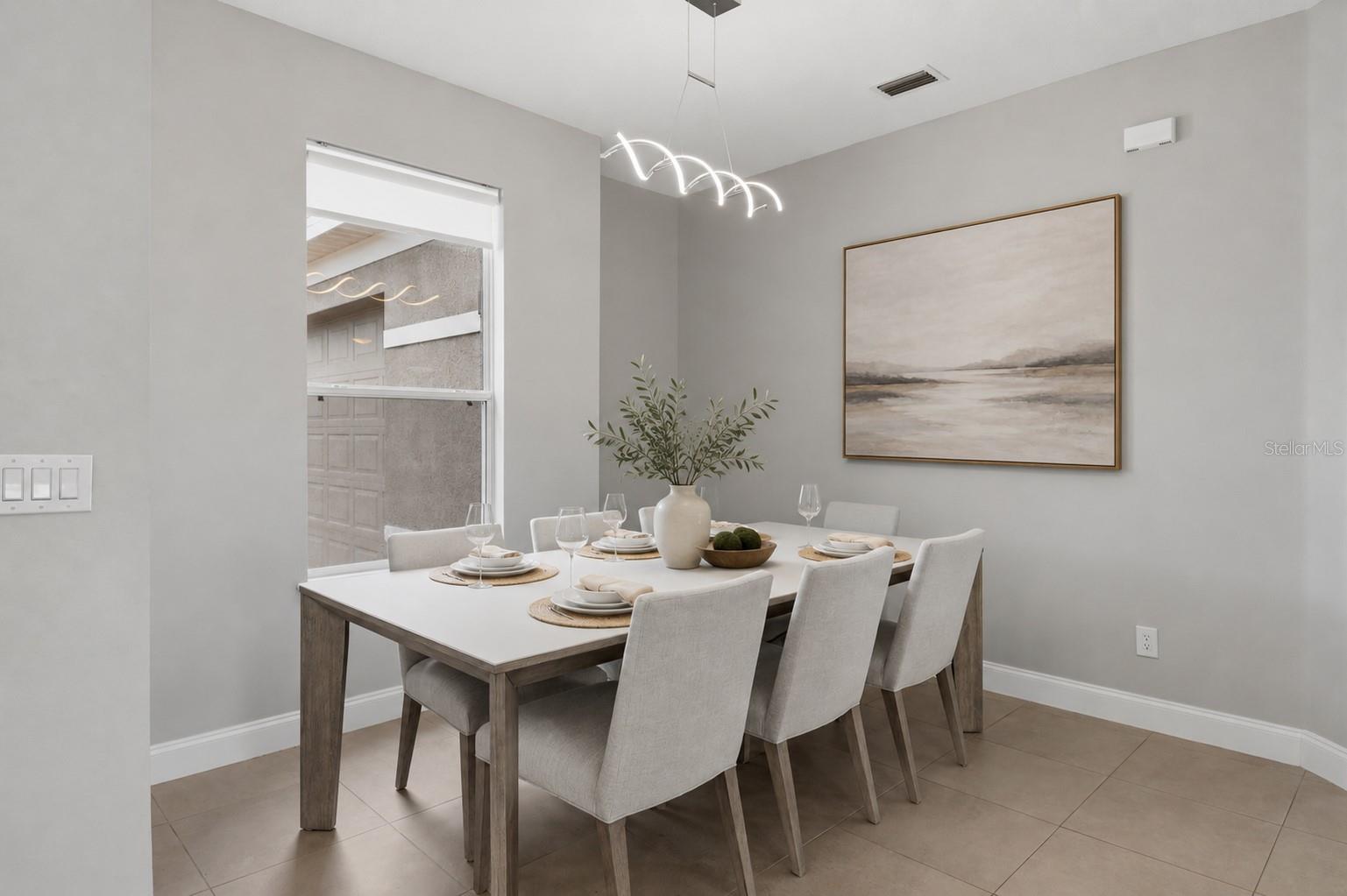1526 EQUINOX CIR