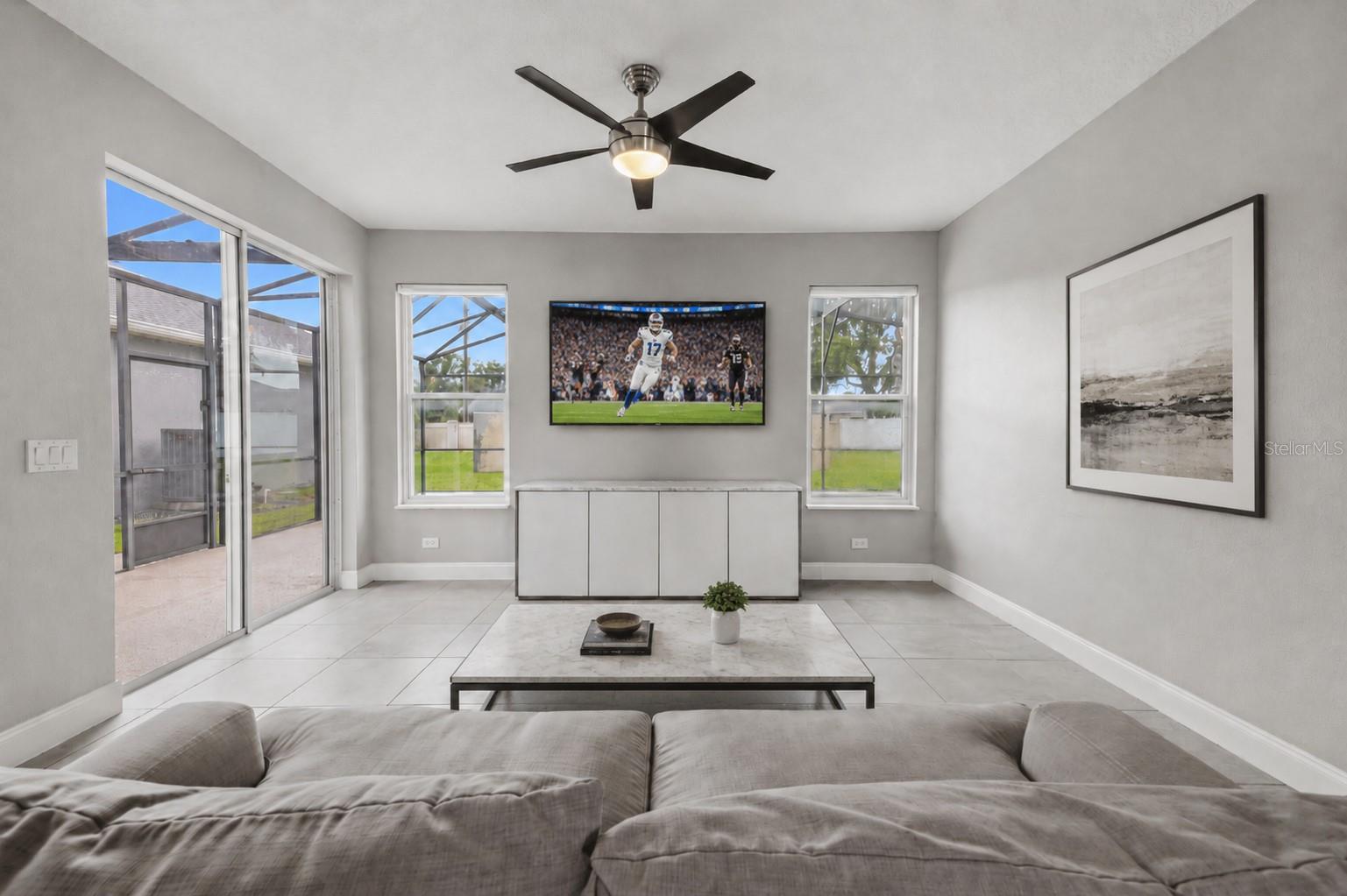 1526 EQUINOX CIR
