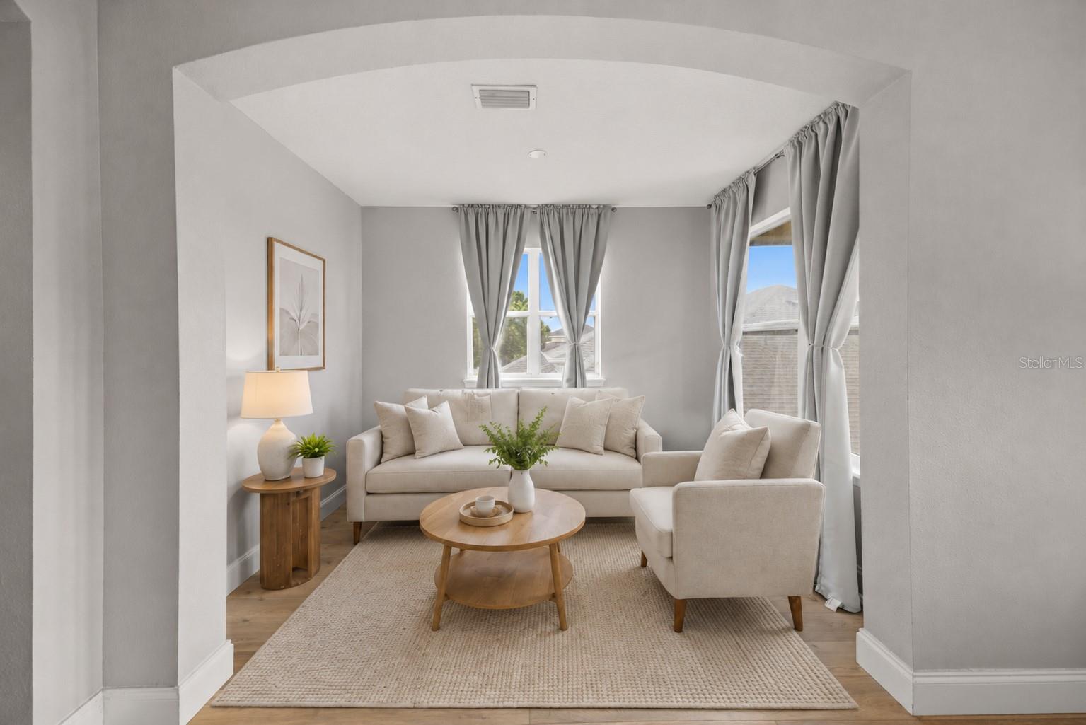 1526 EQUINOX CIR