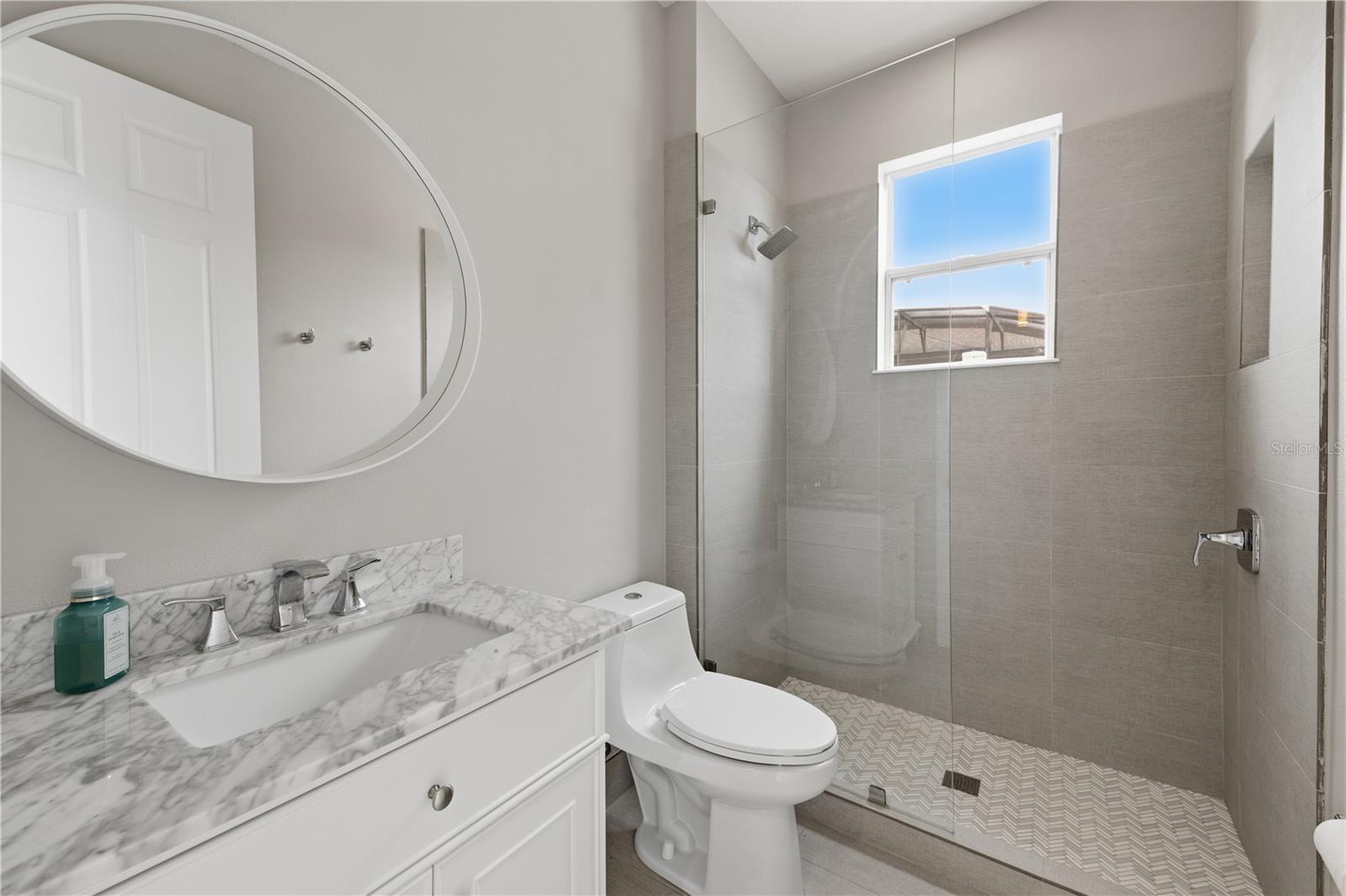 1526 EQUINOX CIR