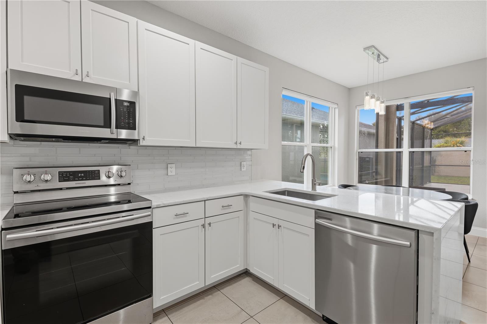 1526 EQUINOX CIR