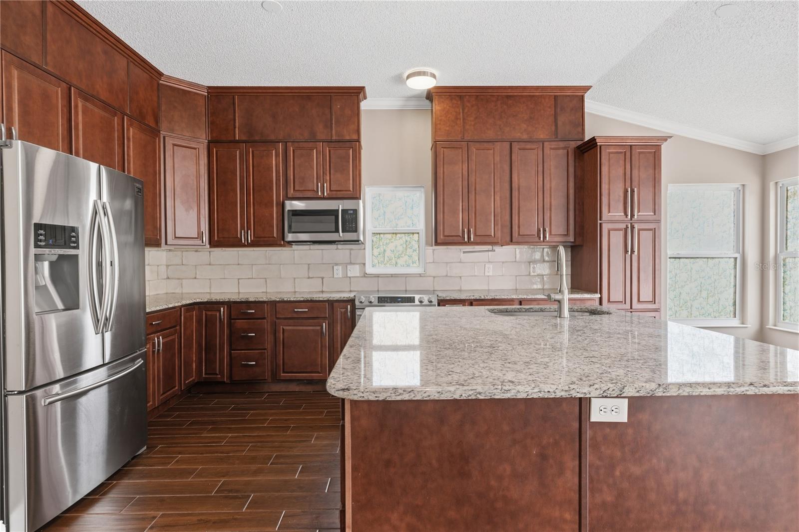1680 LADY SLIPPER CIR