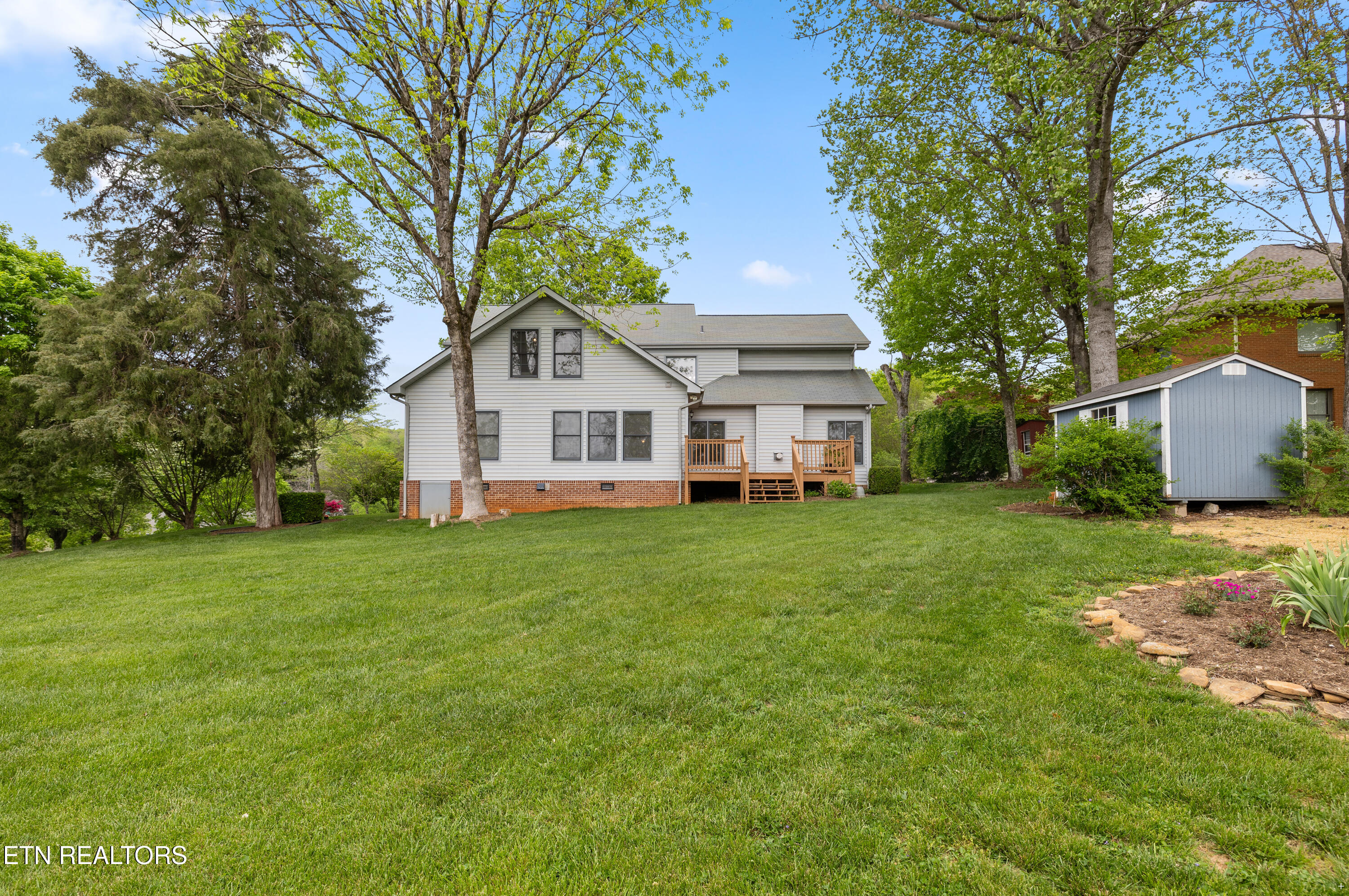 109 W Melbourne Rd