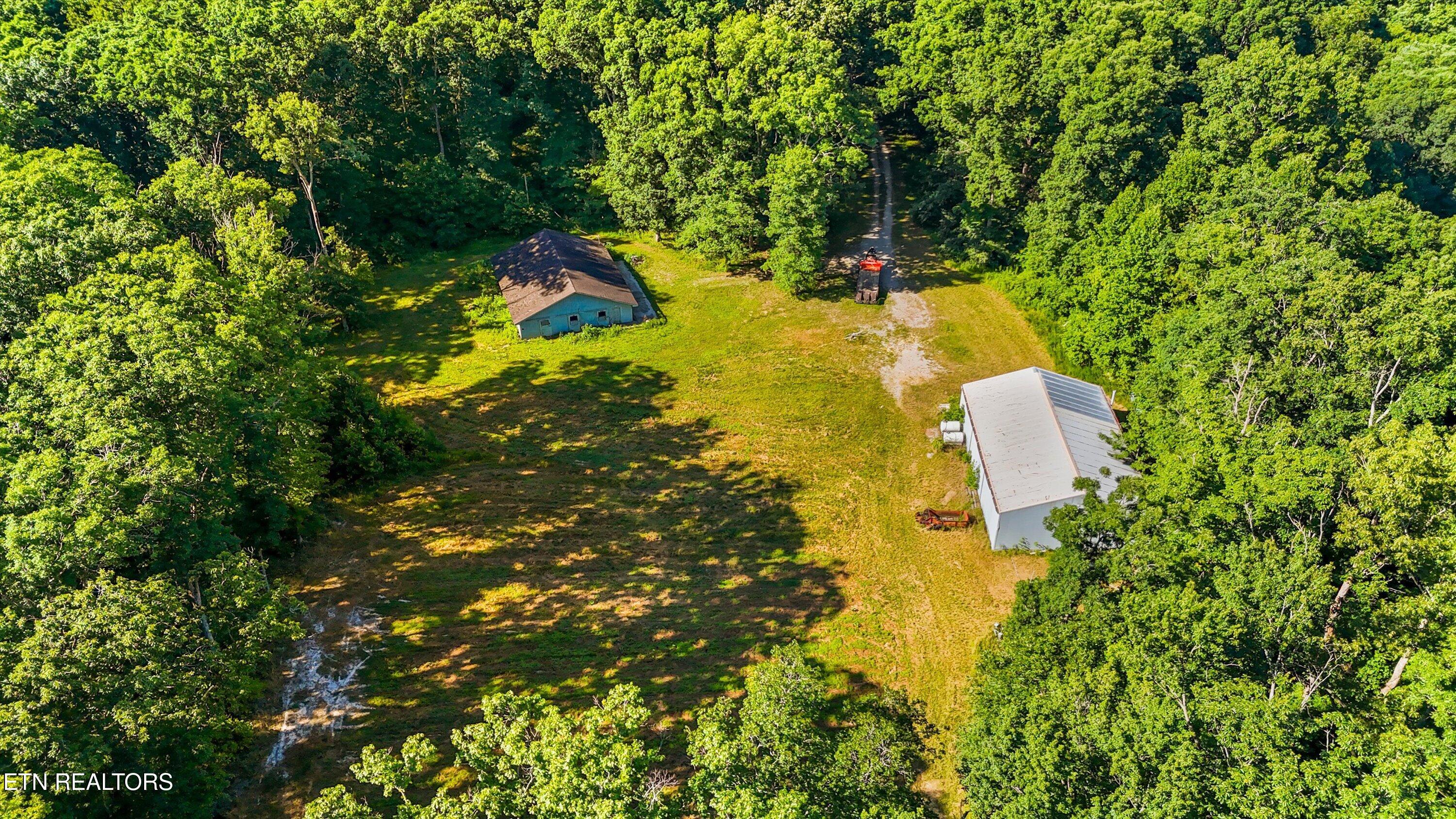 1527 Terry Rd