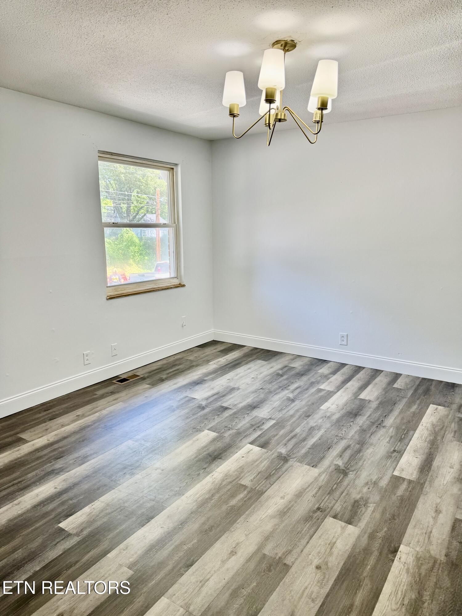 310 Gilbert Lane