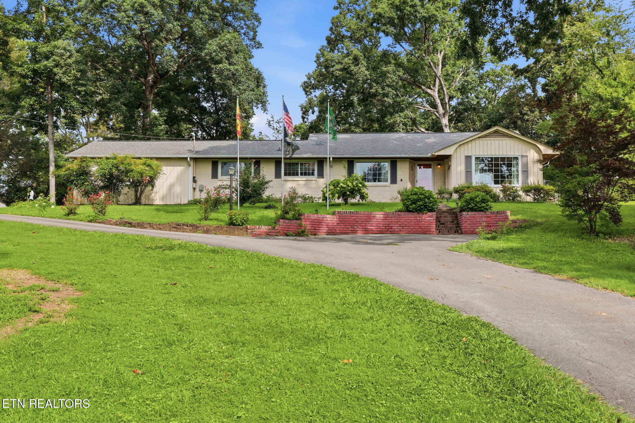 11141 Sonja Drive