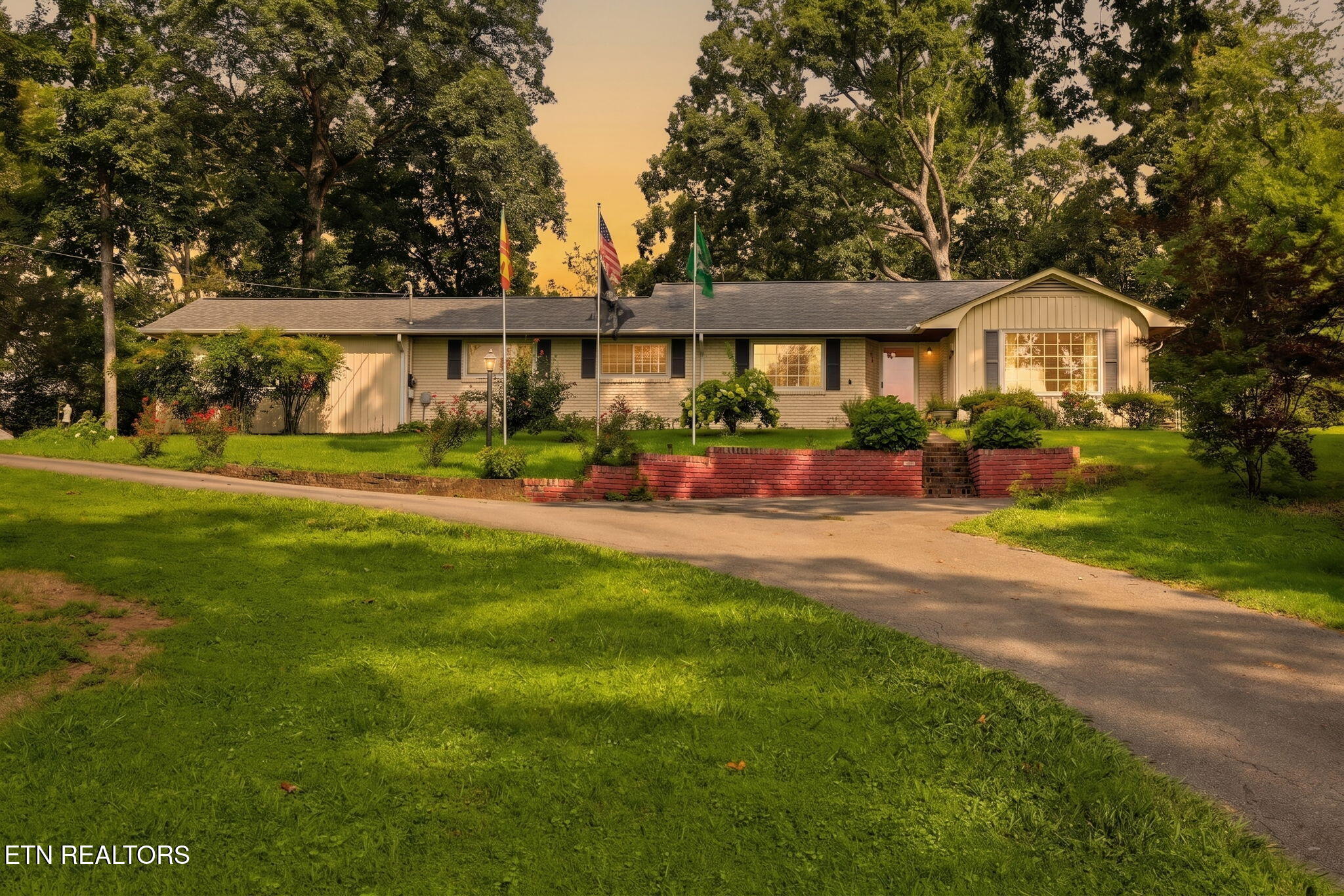 11141 Sonja Drive