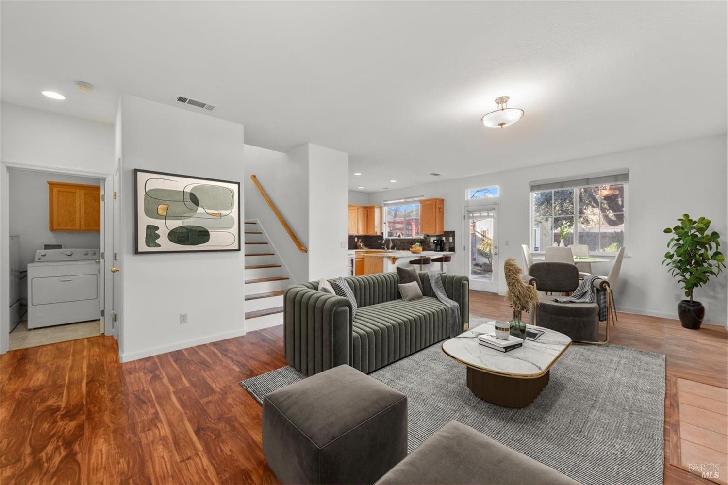 2512 Bickford Circle