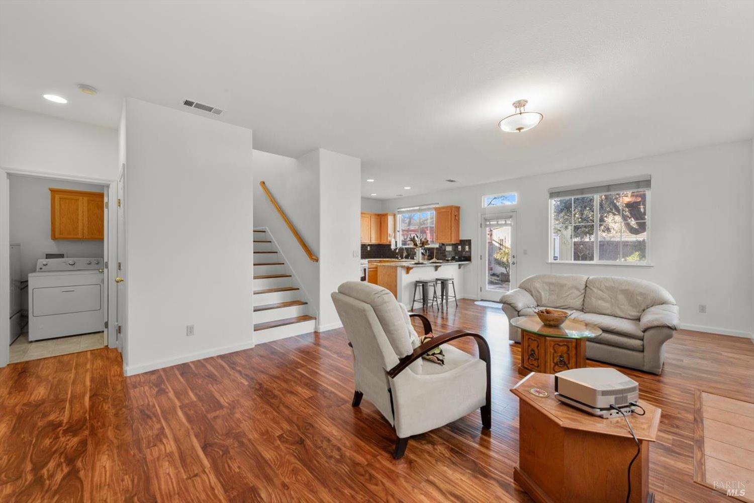 2512 Bickford Circle