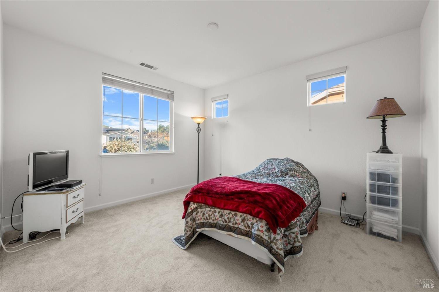 2512 Bickford Circle