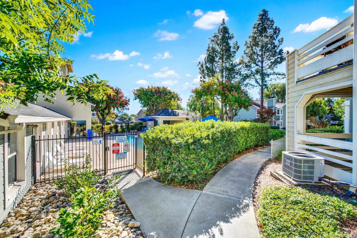 2915 N Texas St #219