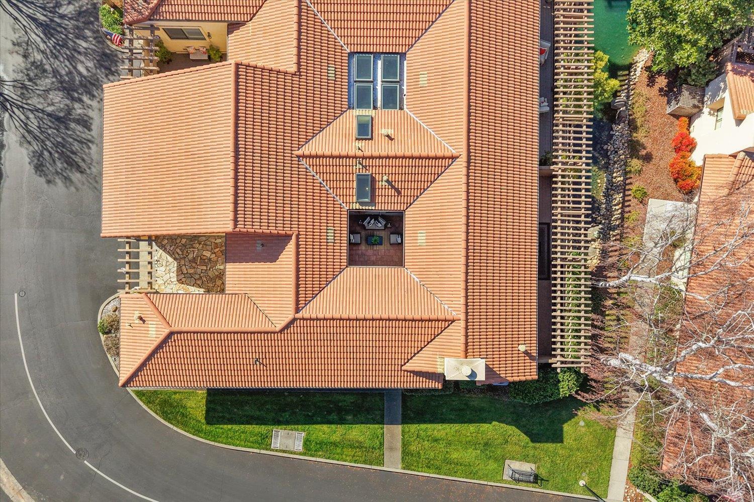 69 Fountain Grove Circle