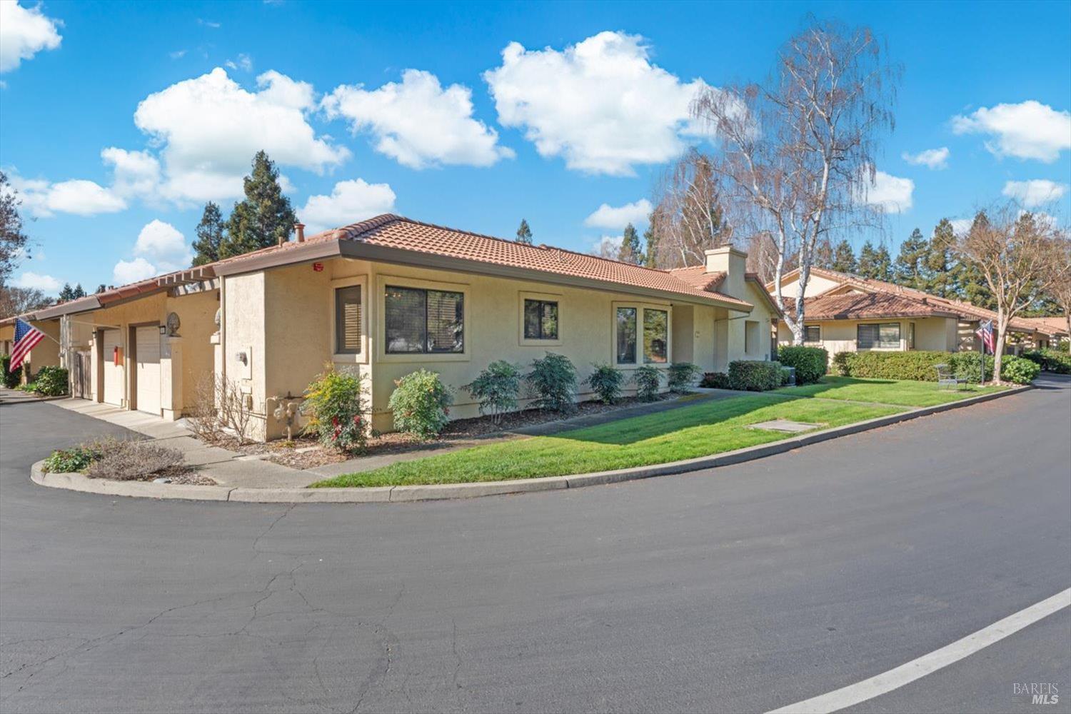 69 Fountain Grove Circle