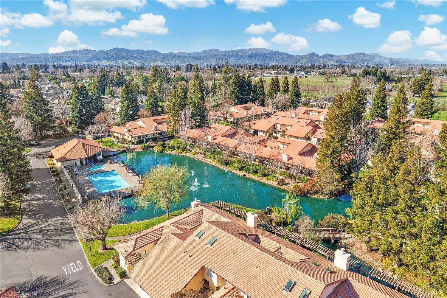 69 Fountain Grove Circle