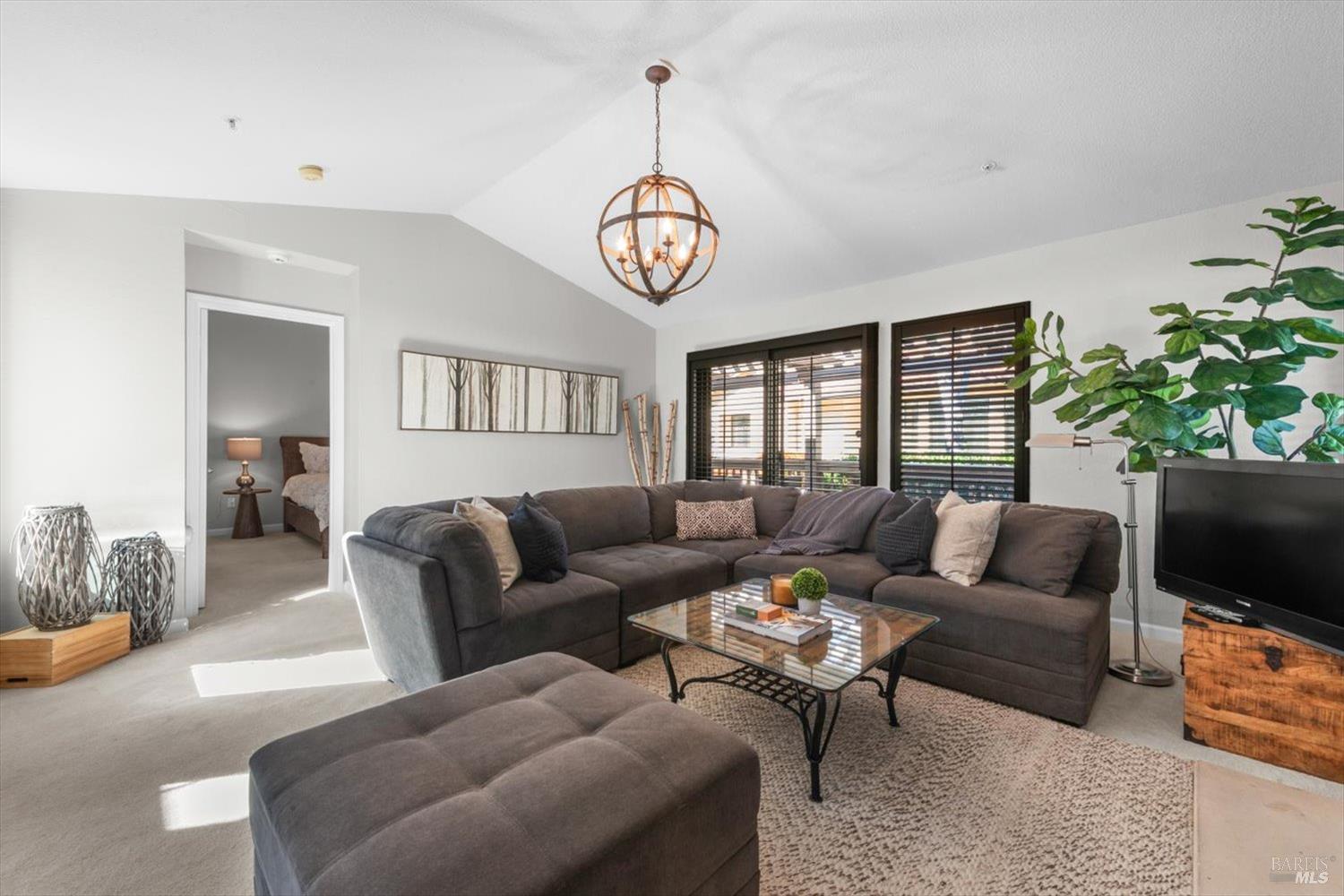 69 Fountain Grove Circle