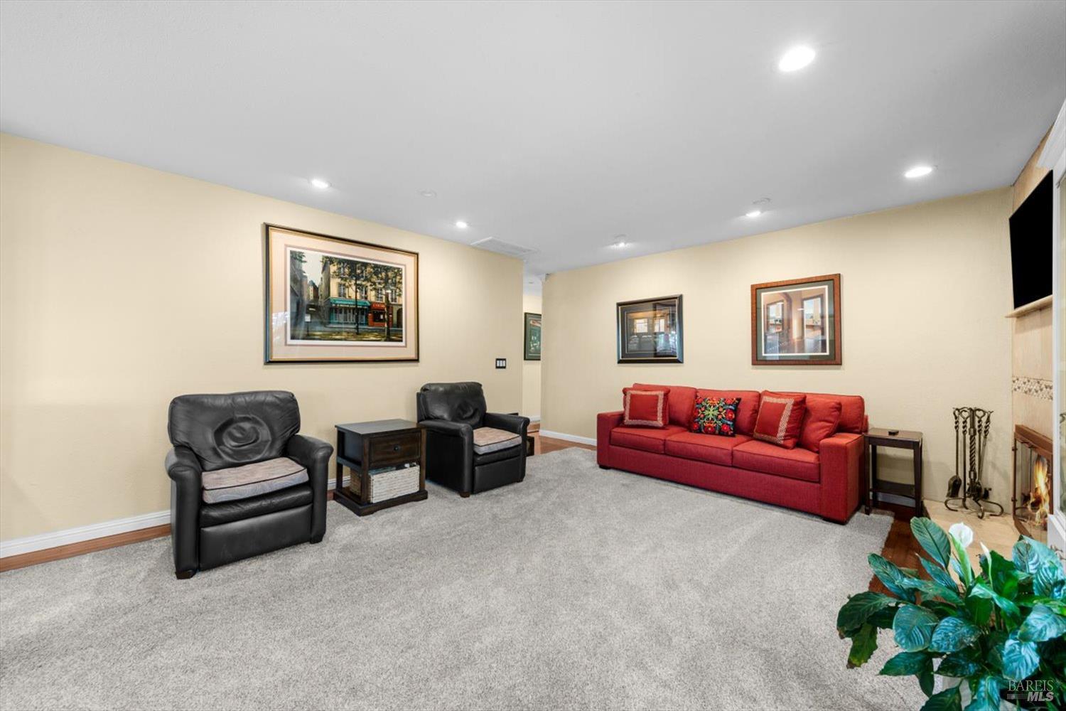 501 Walnut Drive
