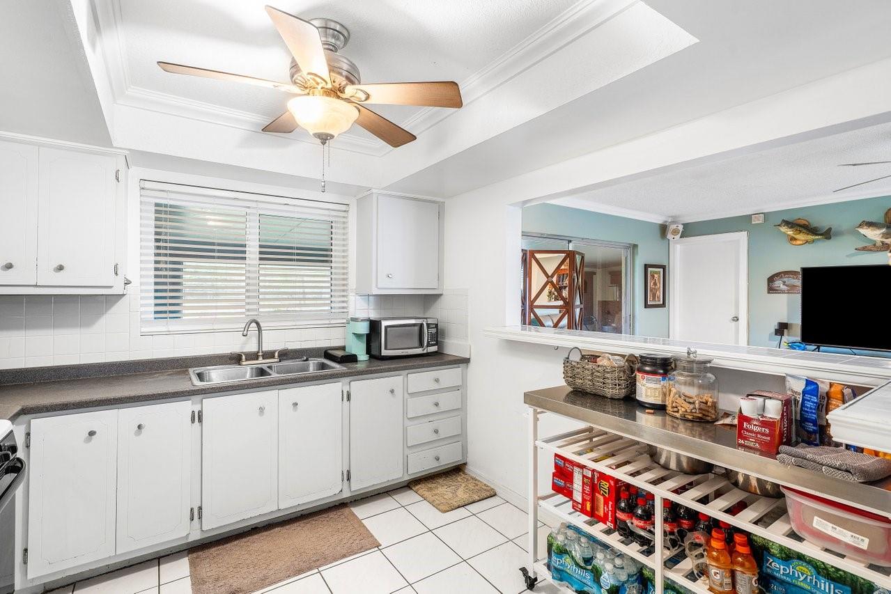 3128 NW 113th Ave