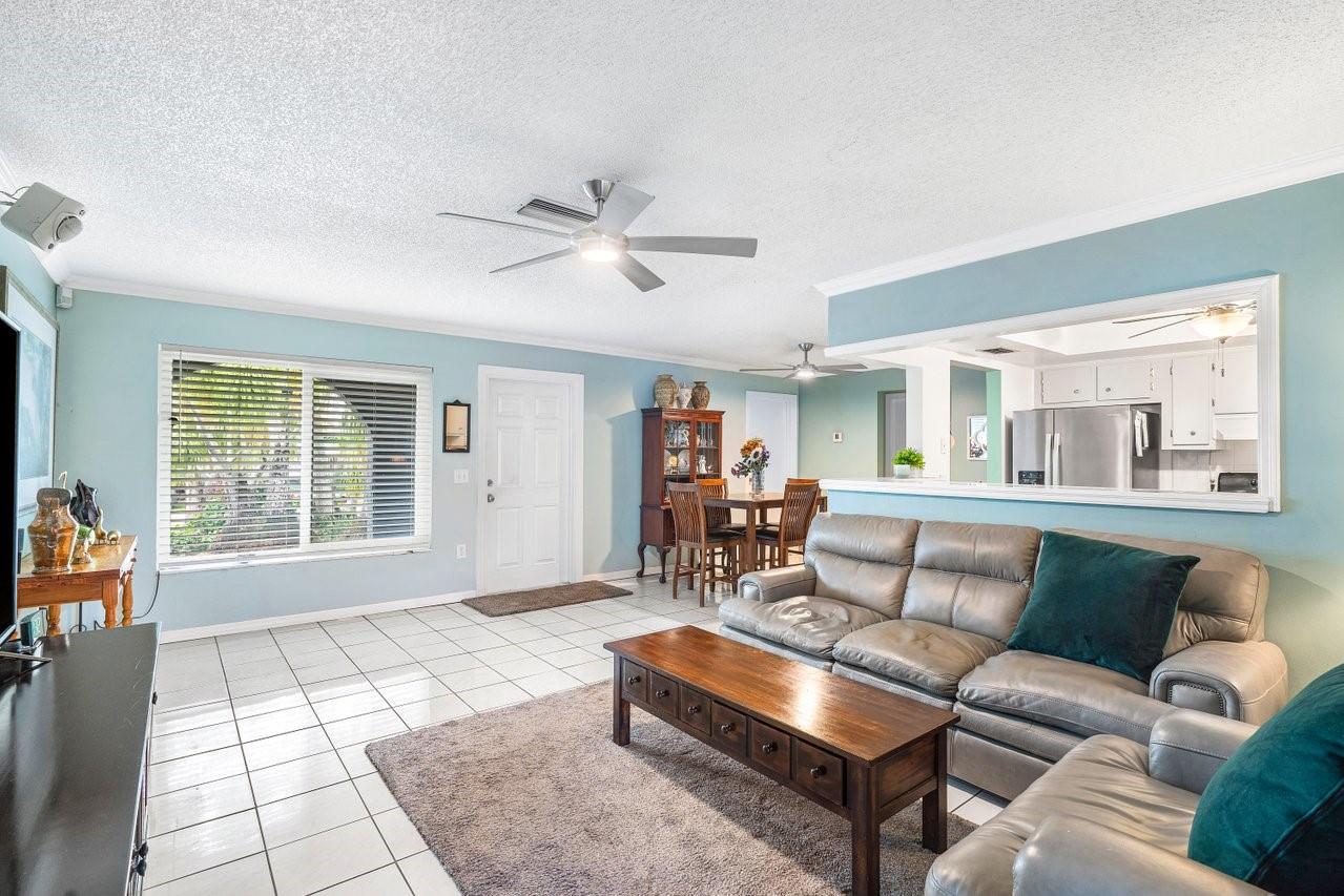 3128 NW 113th Ave