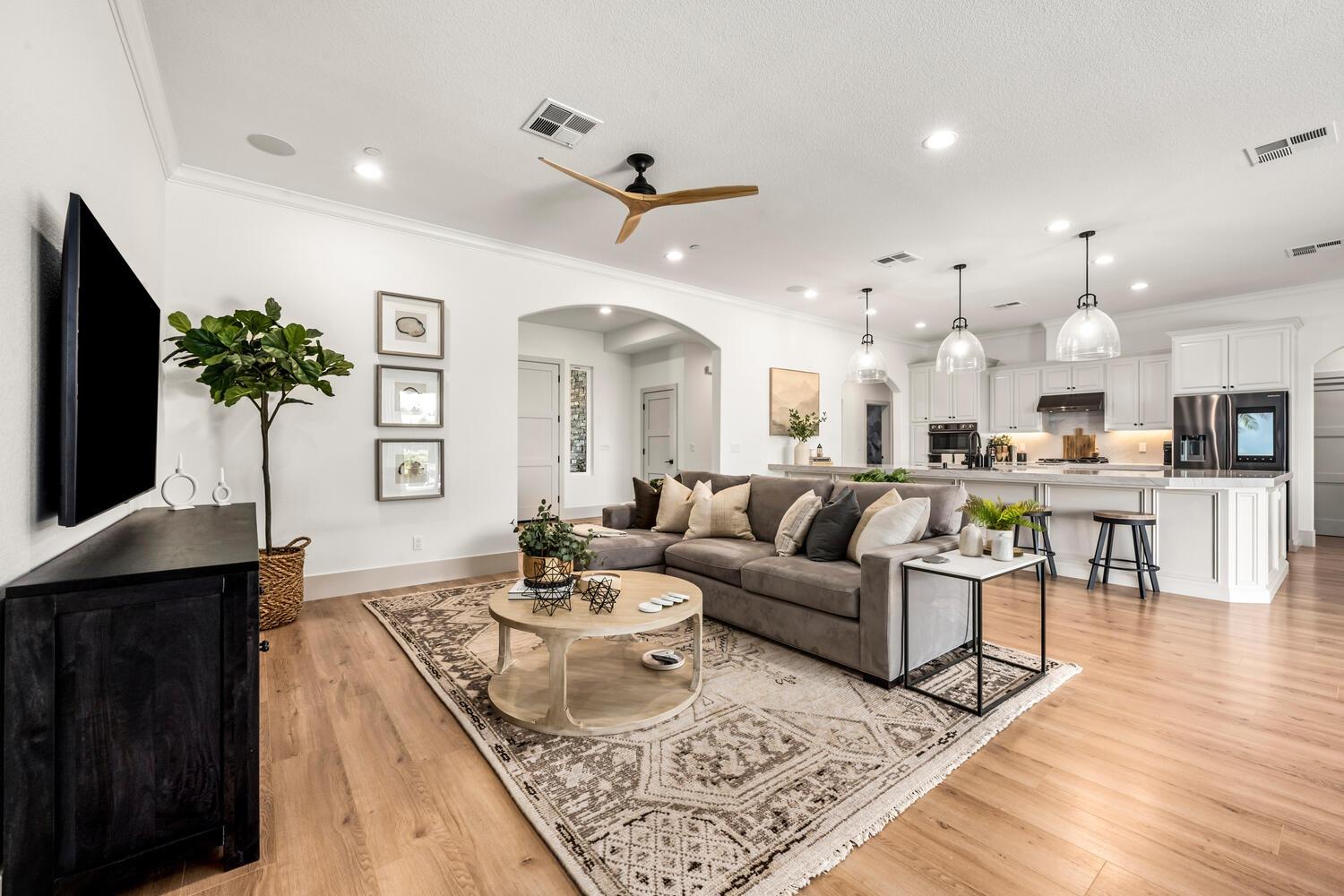 1735 Margaret Court