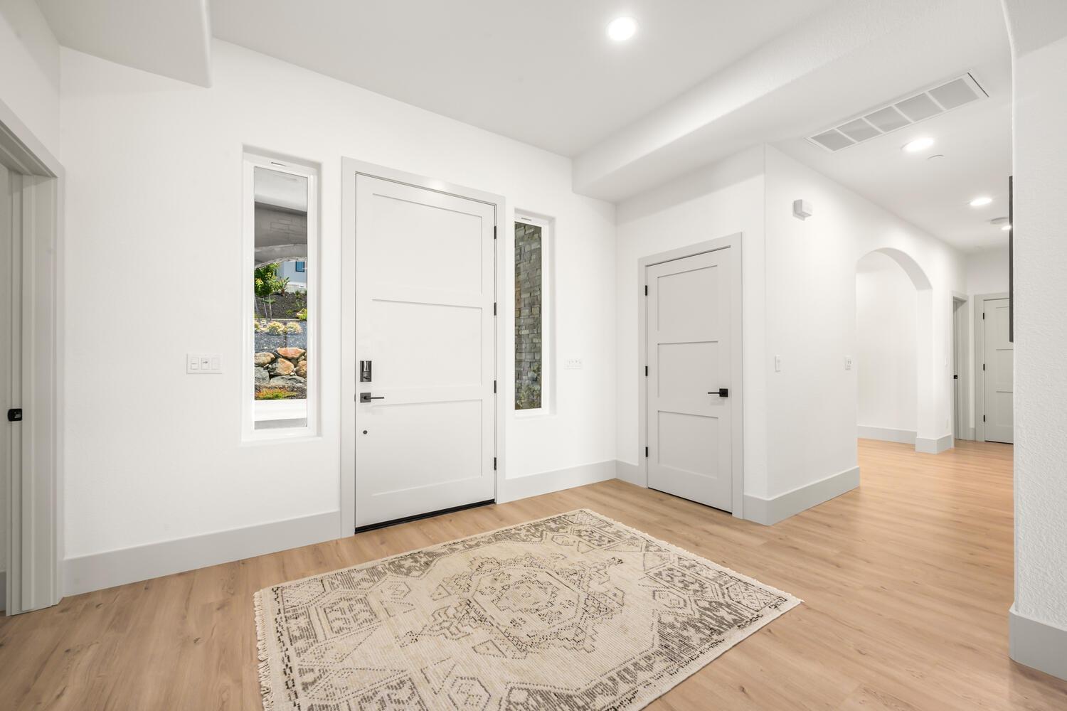 1735 Margaret Court