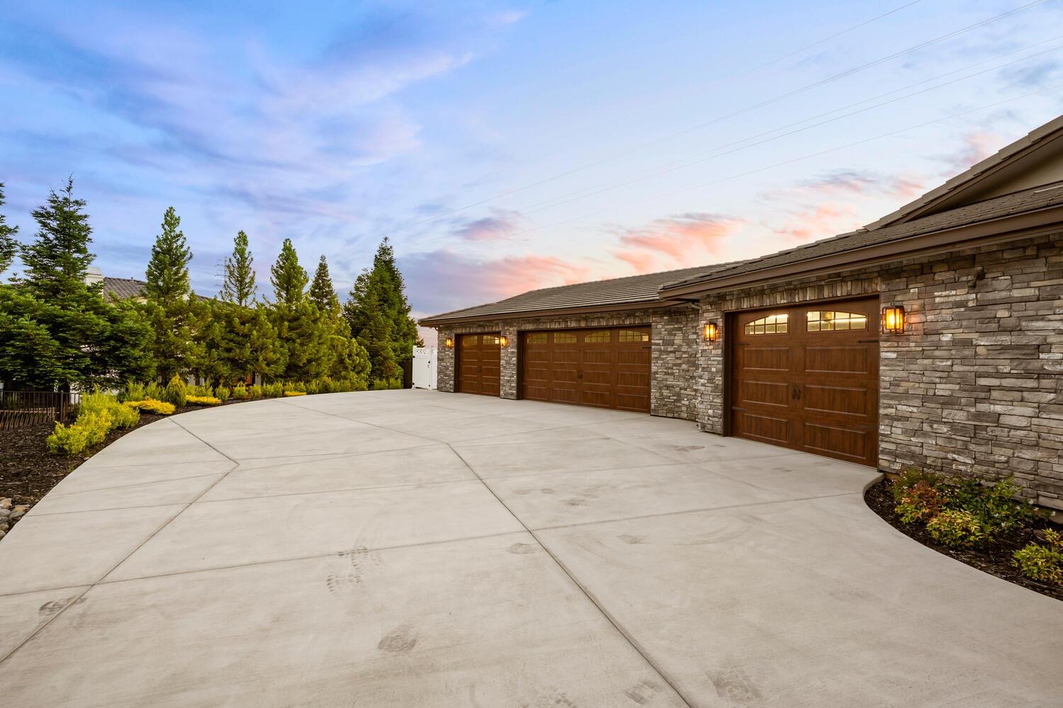 1735 Margaret Court
