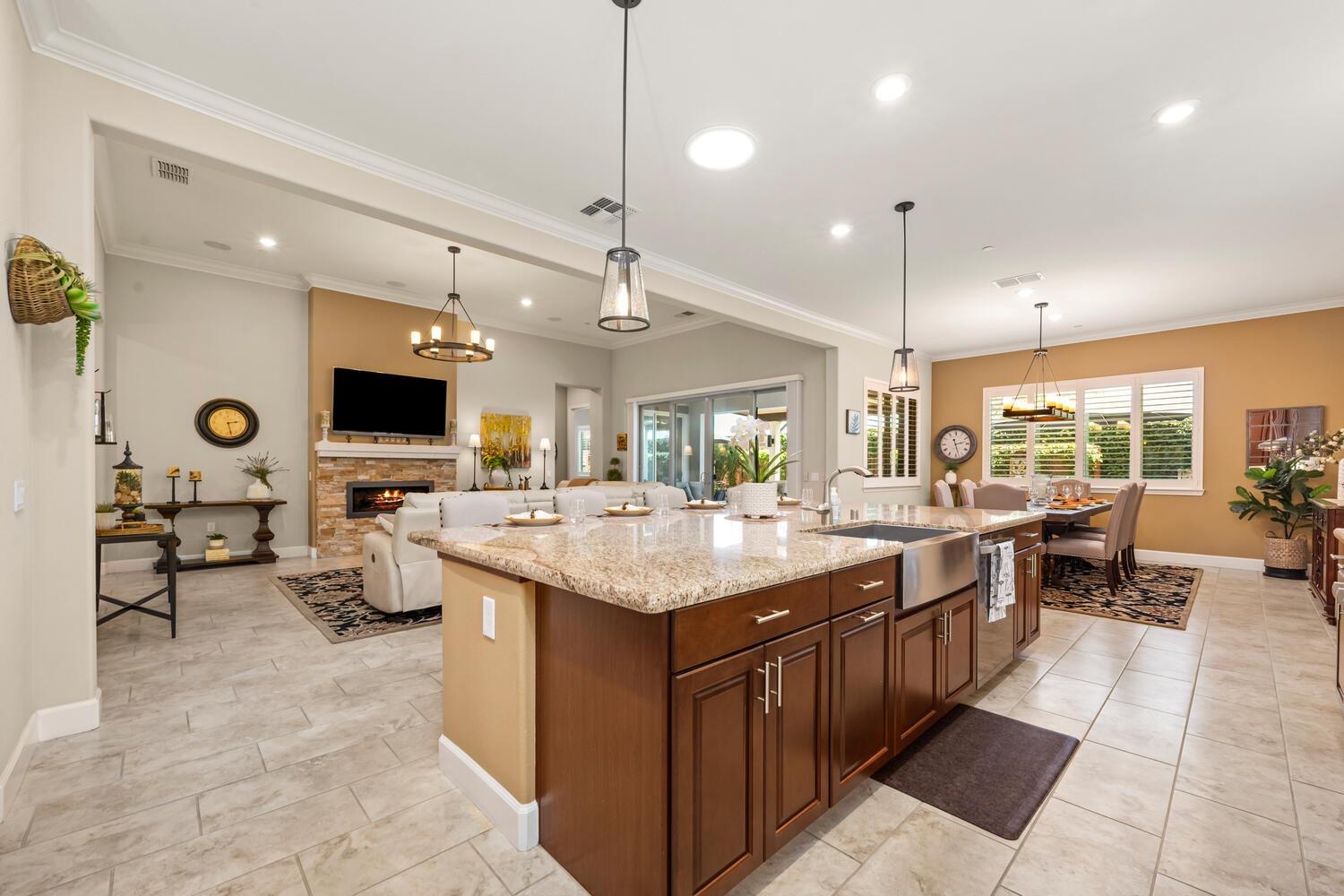 2014 Santa Rita Lane