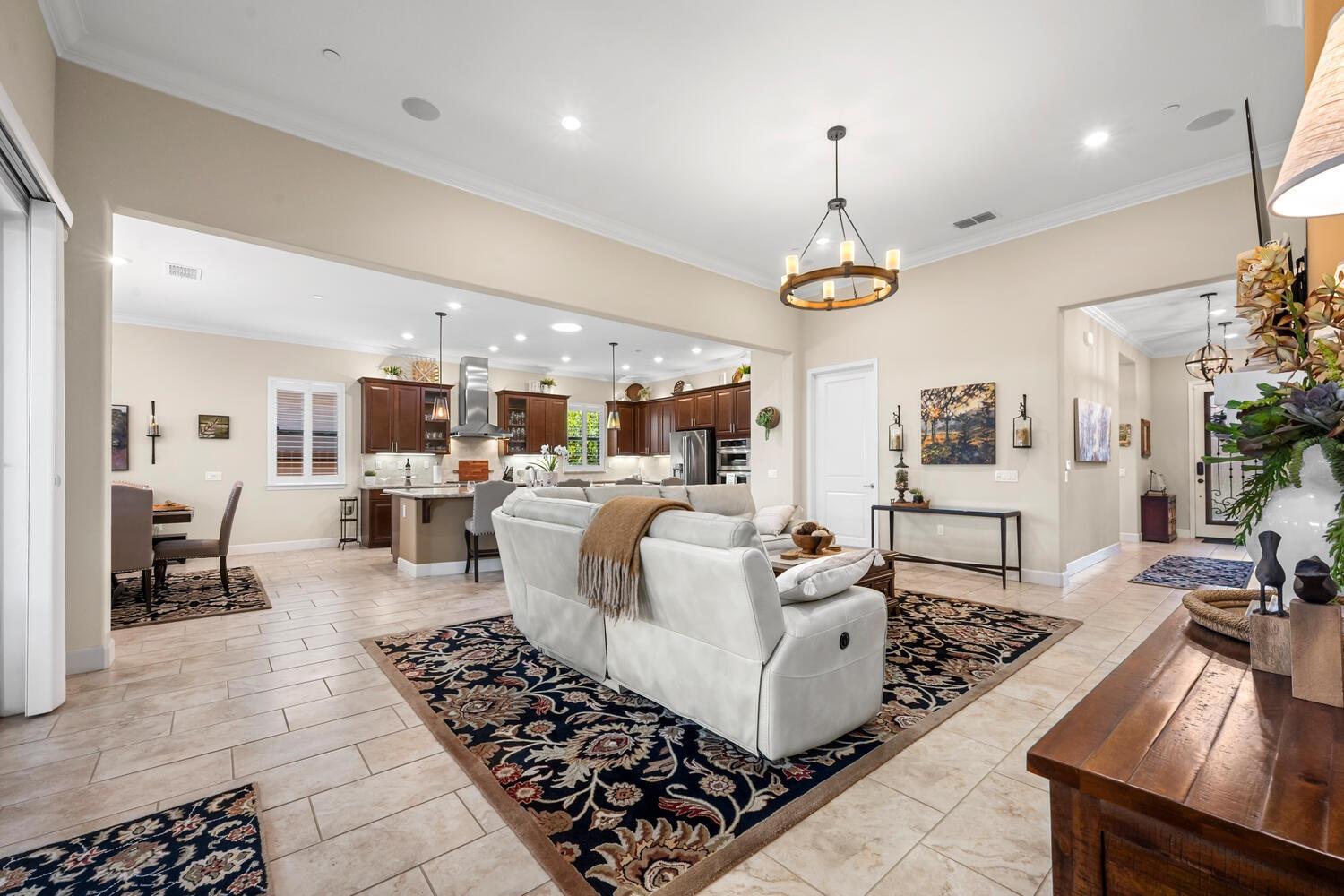 2014 Santa Rita Lane