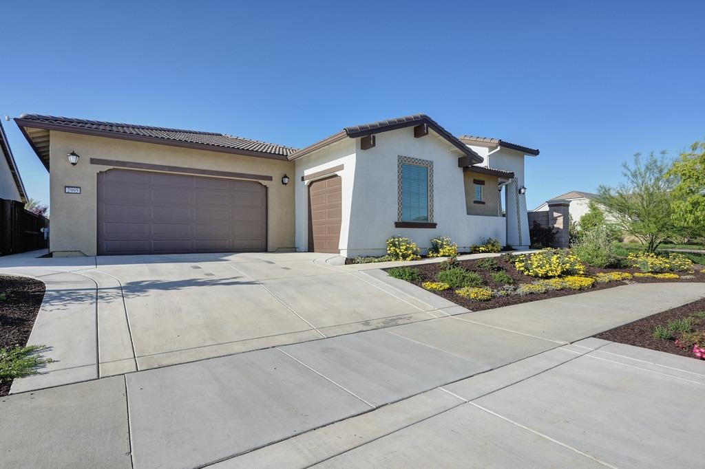 2995 Calypso Circle