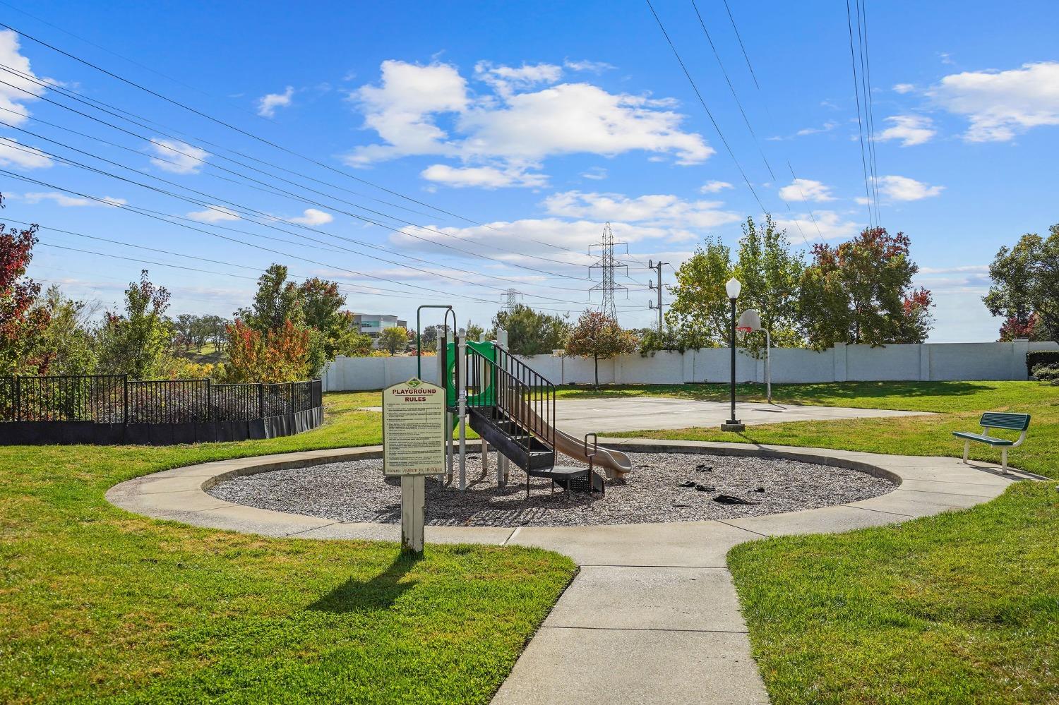 885 Halidon Way 1317