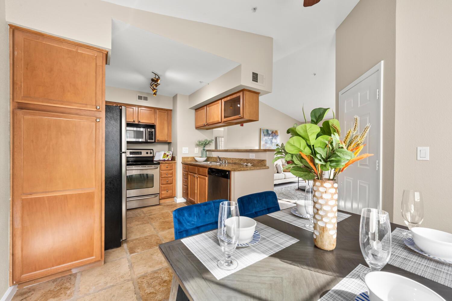 885 Halidon Way 1423