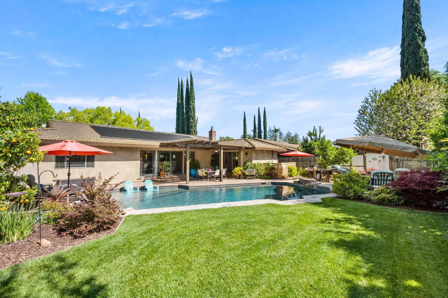 613 Rivercrest Drive