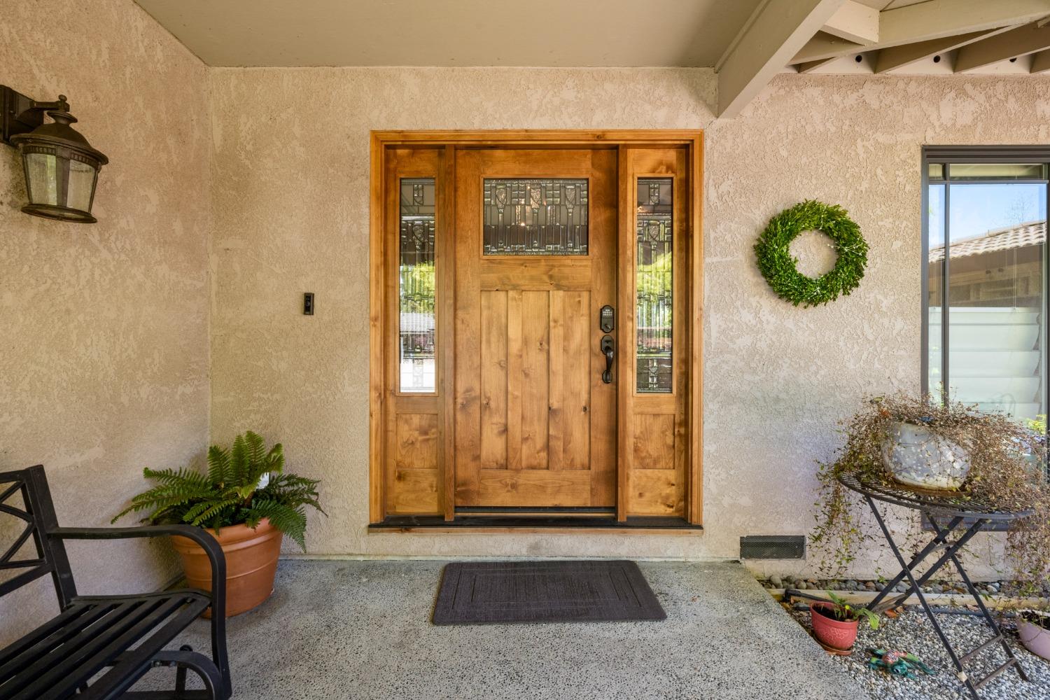 613 Rivercrest Drive