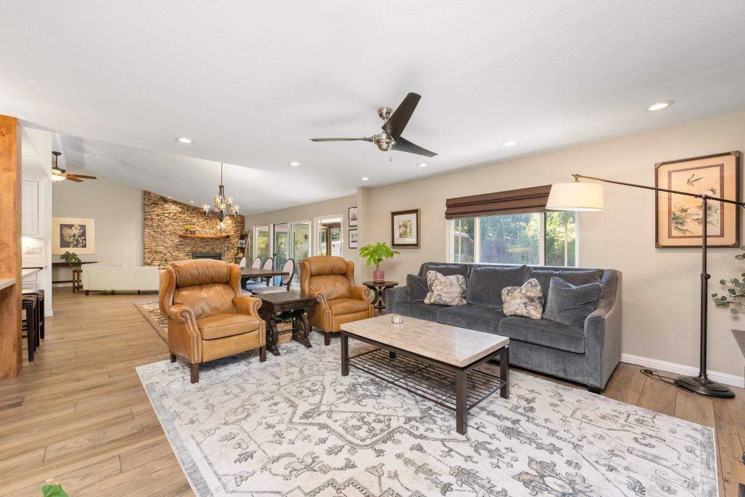 613 Rivercrest Drive