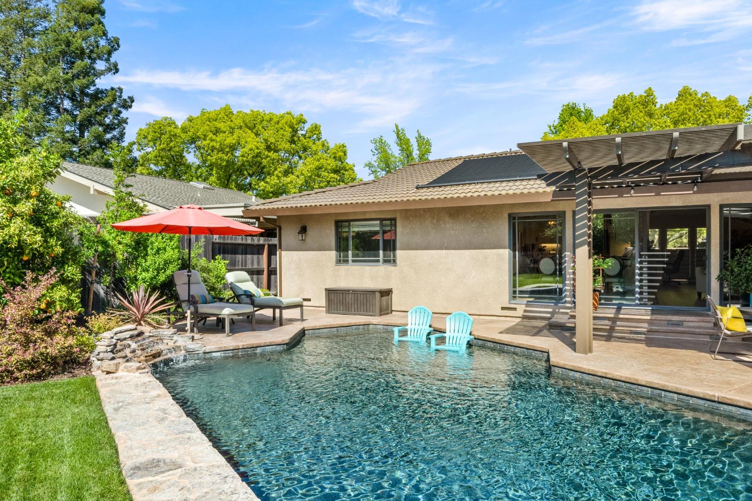 613 Rivercrest Drive