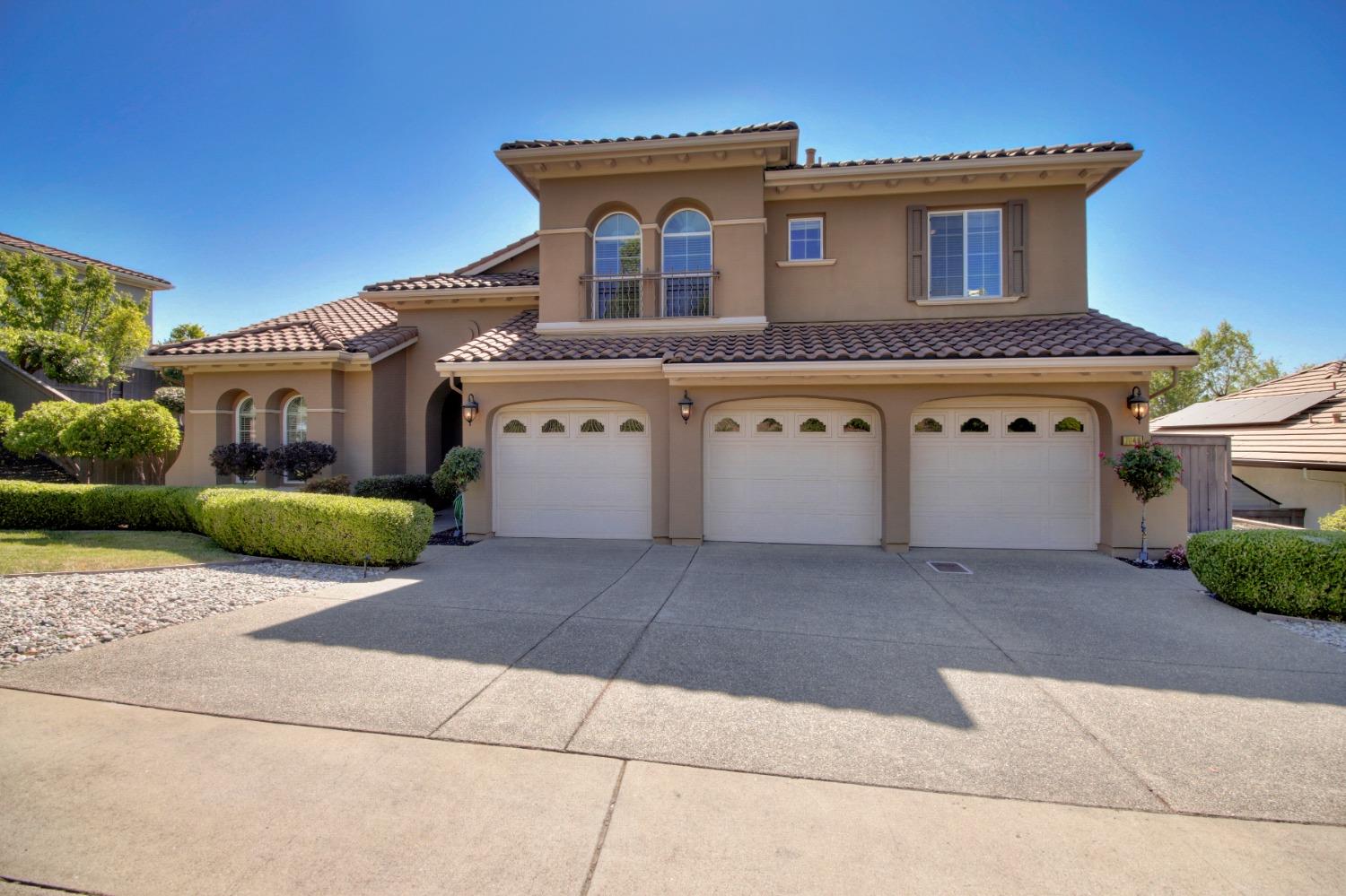 7046 Agora Way
