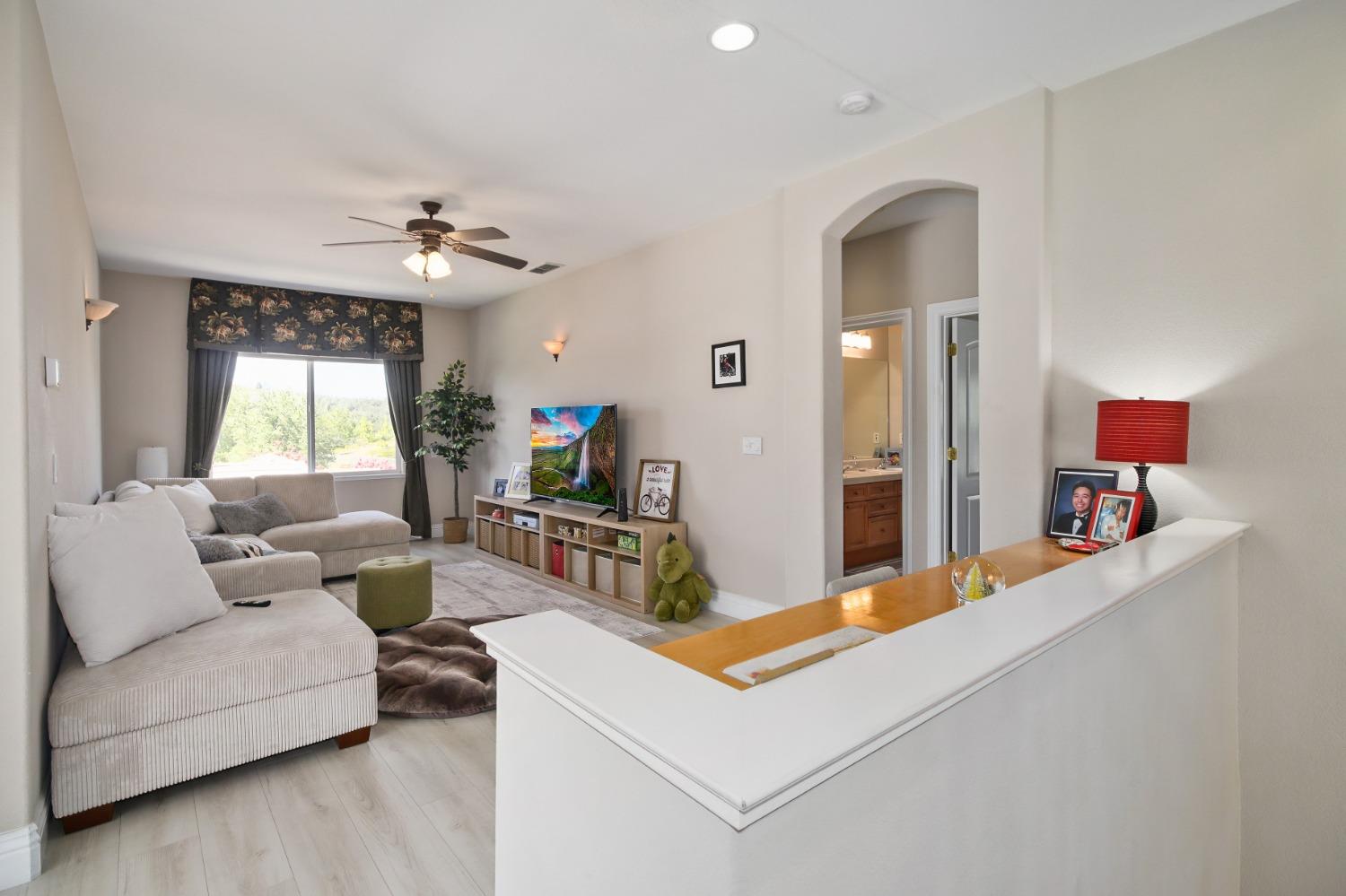 7046 Agora Way