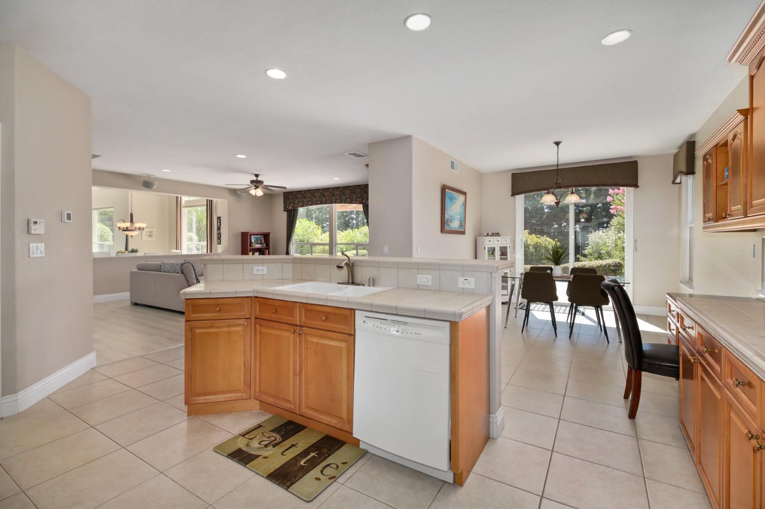 7046 Agora Way