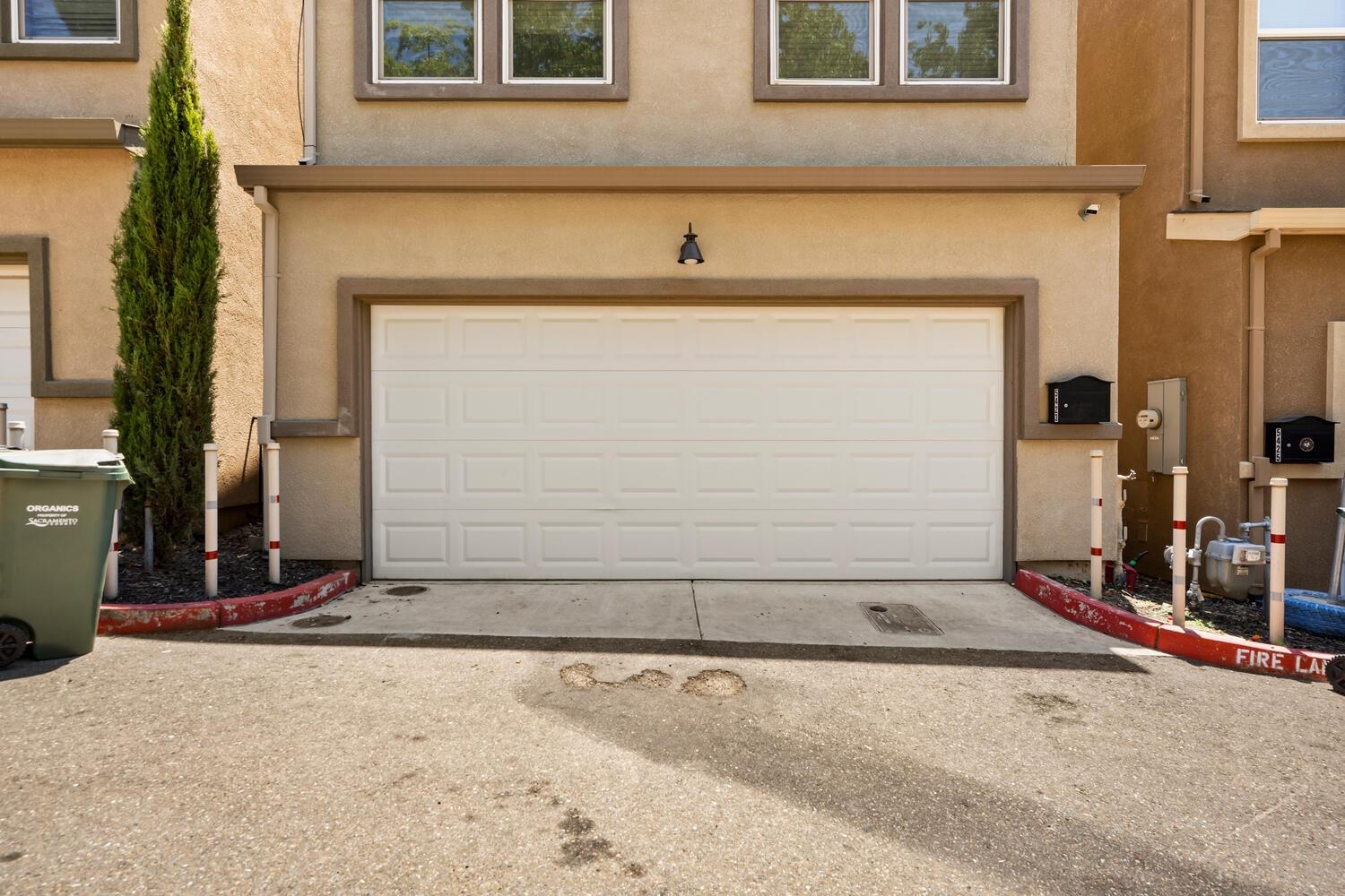 5423 College Oak Drive