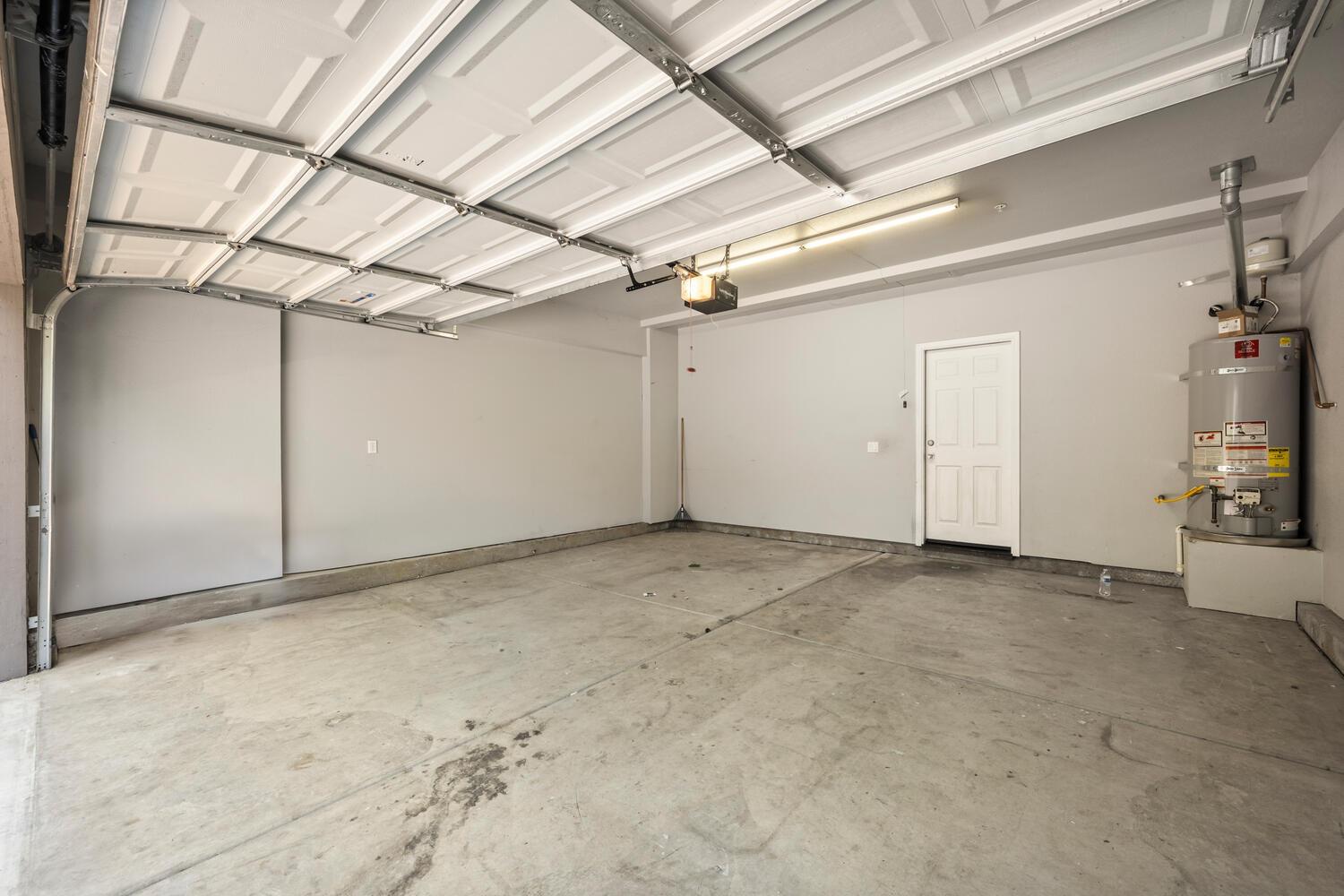 5423 College Oak Drive