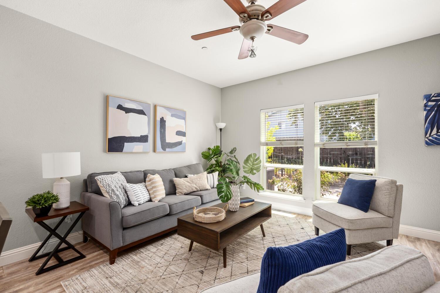 5423 College Oak Drive