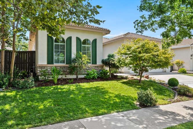 5849 Bridgecross Drive