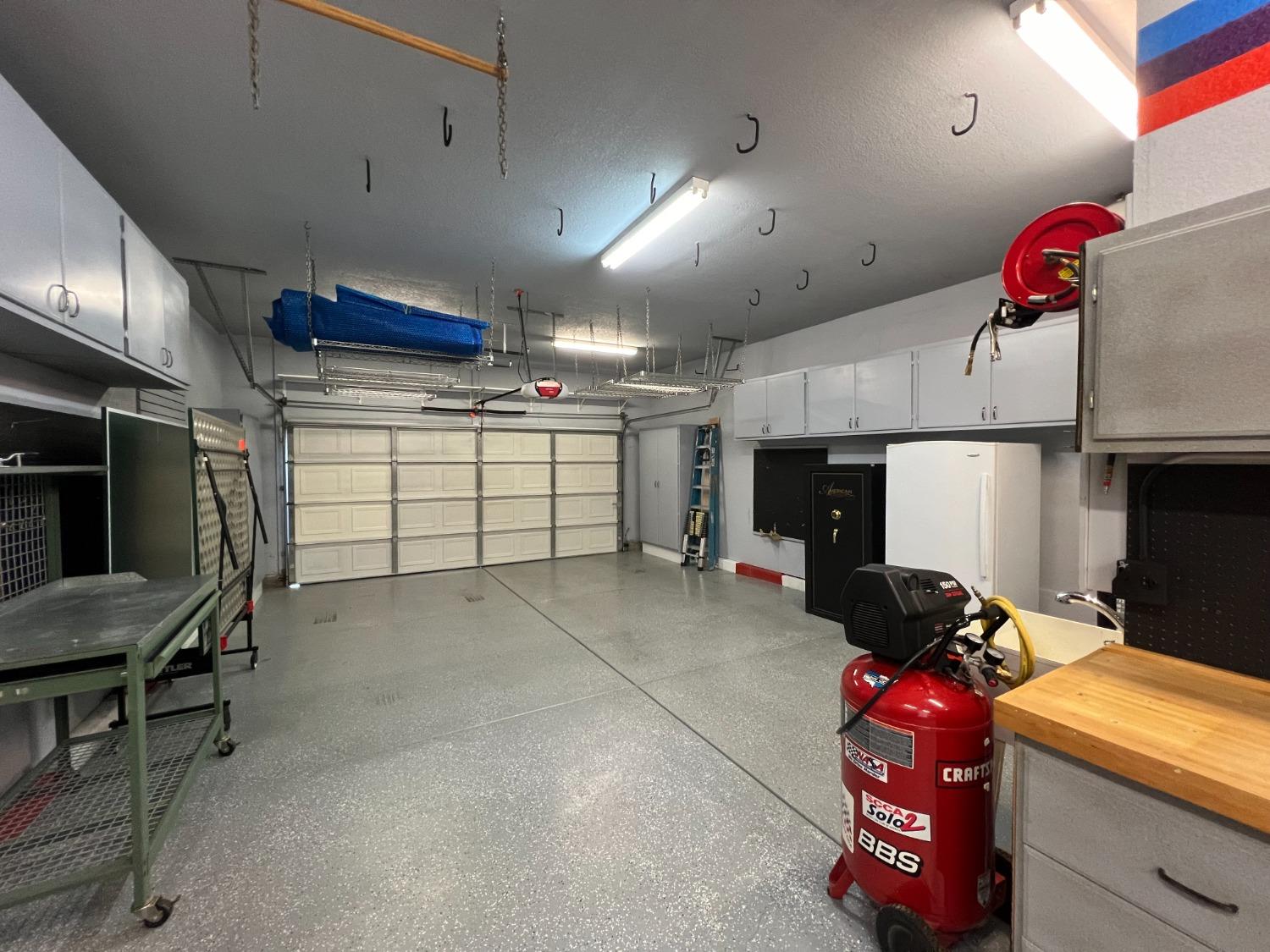 5849 Bridgecross Drive