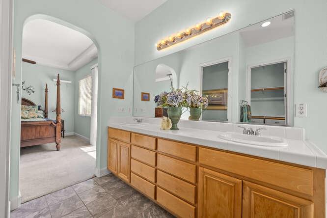 5849 Bridgecross Drive