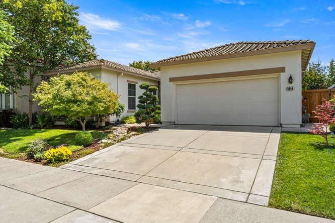 5849 Bridgecross Drive