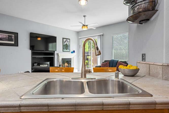 5849 Bridgecross Drive