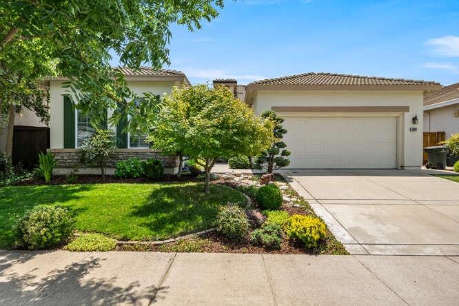 5849 Bridgecross Drive