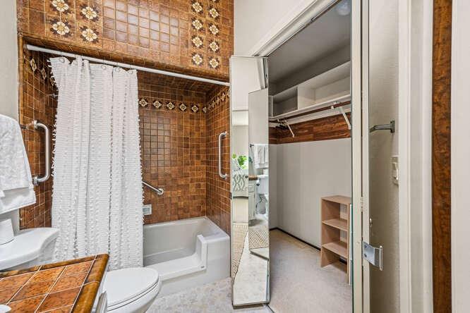 5613 Cypress Point Drive