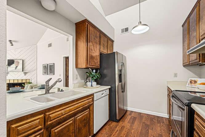 5613 Cypress Point Drive