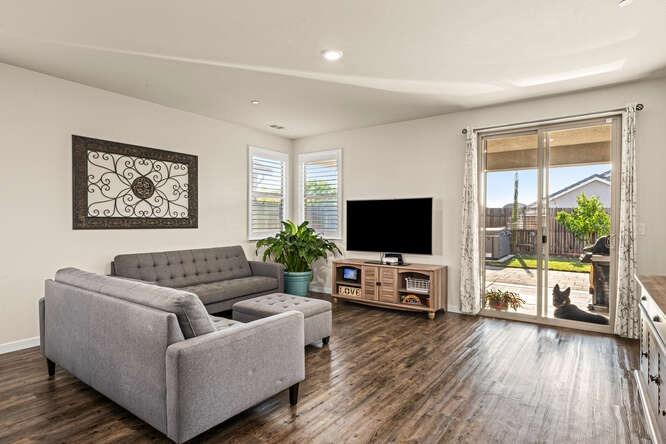 4309 Crawford Parkway