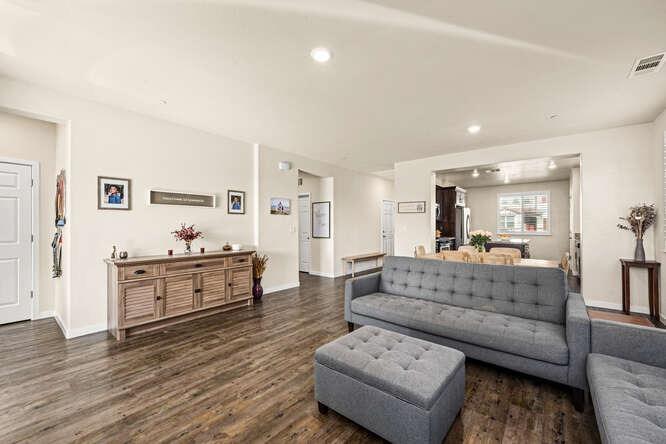 4309 Crawford Parkway